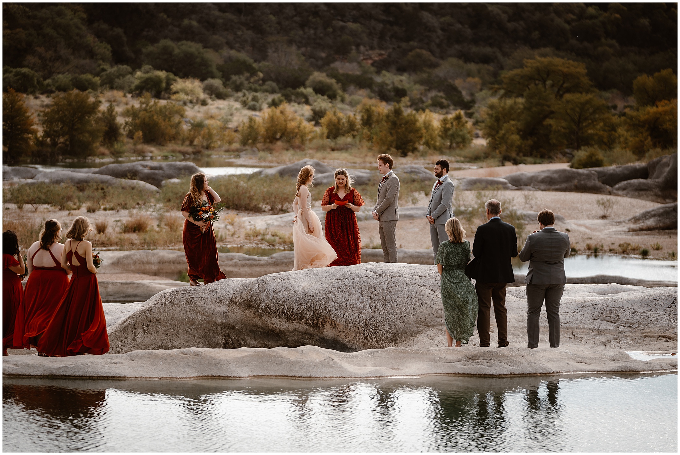 how to have a Texas Adventure Elopement Wedding with Guests, adventure elopement with family, adventure wedding with friends, texas adventure elopements, texas elopement package
